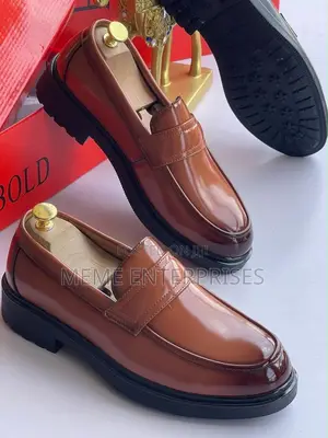 Bold Classic Flats Shoes - Men's