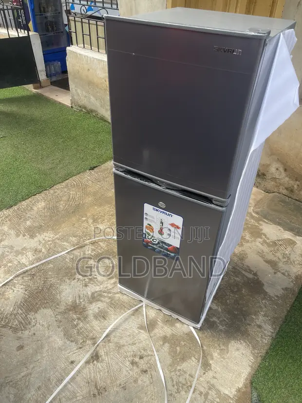 Skyrun 195L Double Door Refrigerator - Brand New - 1