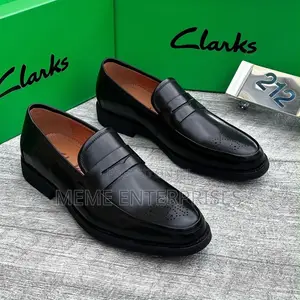 Clark Men's Classic Leather Flat Shoes