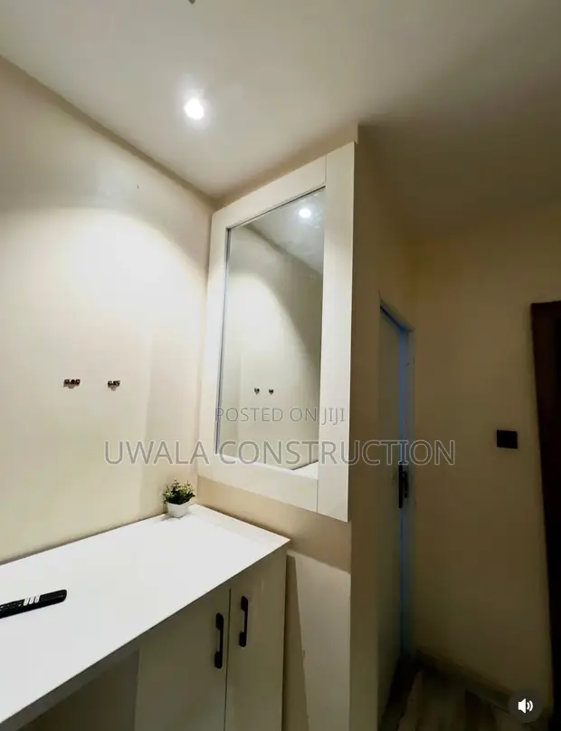 Elegant 2-Bedroom Apartment for Short Let in Apo, Abuja - 1