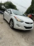 Hyundai Elantra 2012 Fari - 2
