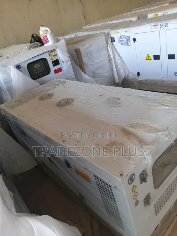 Perkins 15KVA Mai Rufe Da Gidan Diesel - 1