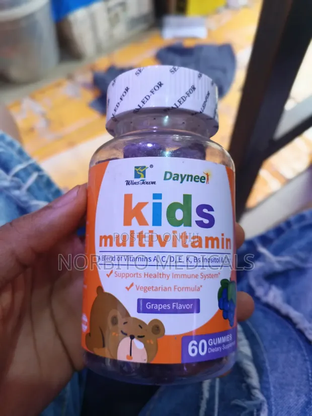 Daynee Kids Multivitamin Gummies - Grape Flavor - 1