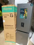 Hisense 264L Firij mai Kasa da Ruwan Sha - 1