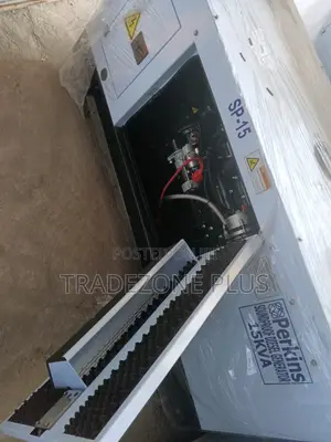 Perkins 15KVA Janareta ta Dizal - Mai Rufe Sauti