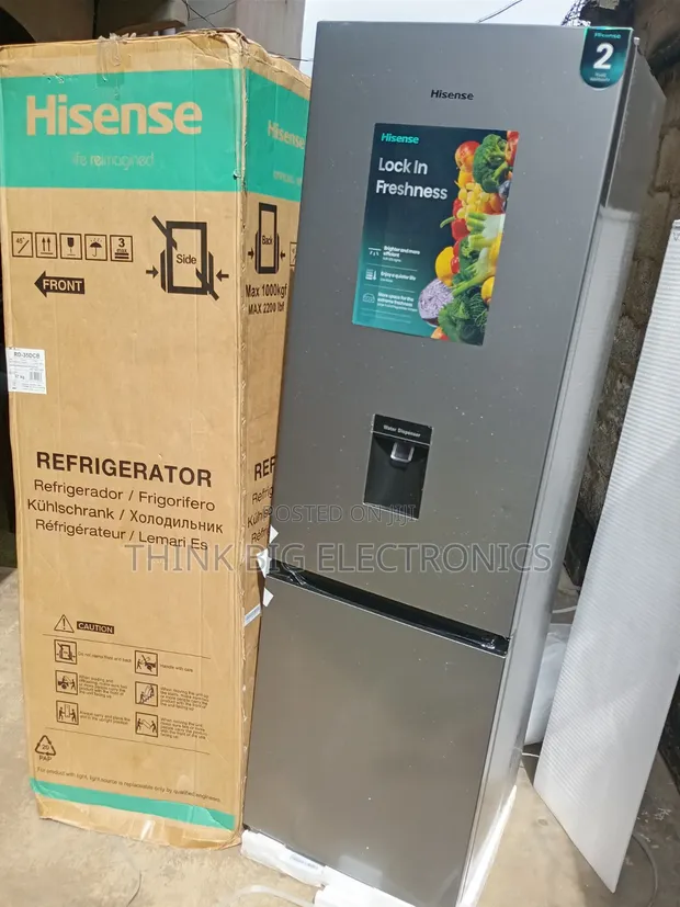 Hisense 264L Bottom Freezer Refrigerator with Water Dispenser - 1
