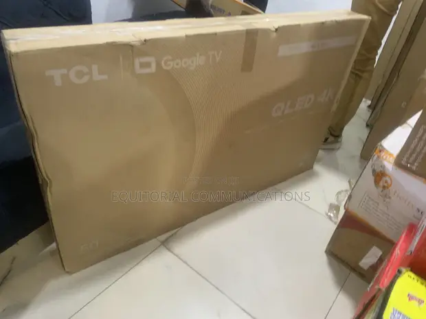 TCL 50C645 50-Inch QLED 4K UHD Smart TV da Google TV - 1