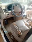 Toyota Sienna XLE 2007 White - 2