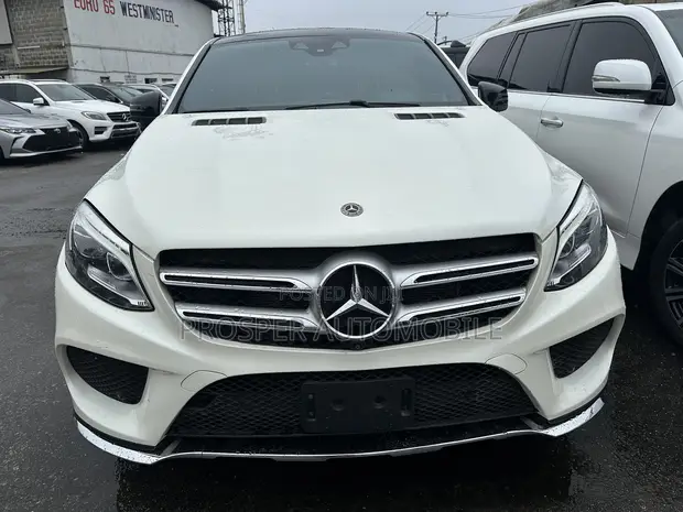 Mercedes-Benz GLE-Class AMG GLE 43 4MATIC 2017 White - 1