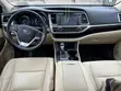 2015 Toyota Highlander XLE AWD SUV - Gold - 4