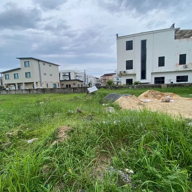 586sqm Buy & Build Fully Fenced Bareland for Sale in Osapa - 1