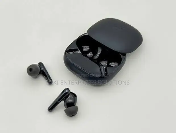 Soundcore Liberty 4 Pro Earbuds masu Hana Jini ta Anker - 1