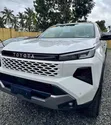 New Toyota Hilux 2026 Black - 4