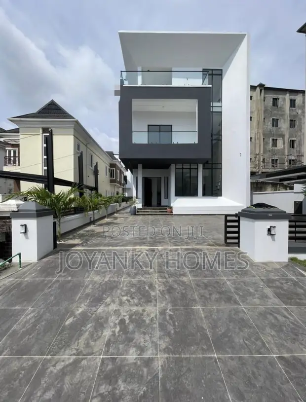 6 Bedroom Duplex for Sale in Lekki County - 1