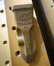 Heavy-Duty Rock Chisel Bucket Tooth J400 (7T3402RC) - 1