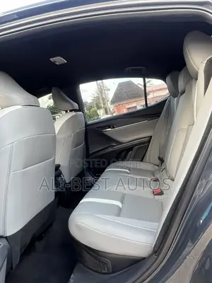 Toyota Camry SE AWD 2024