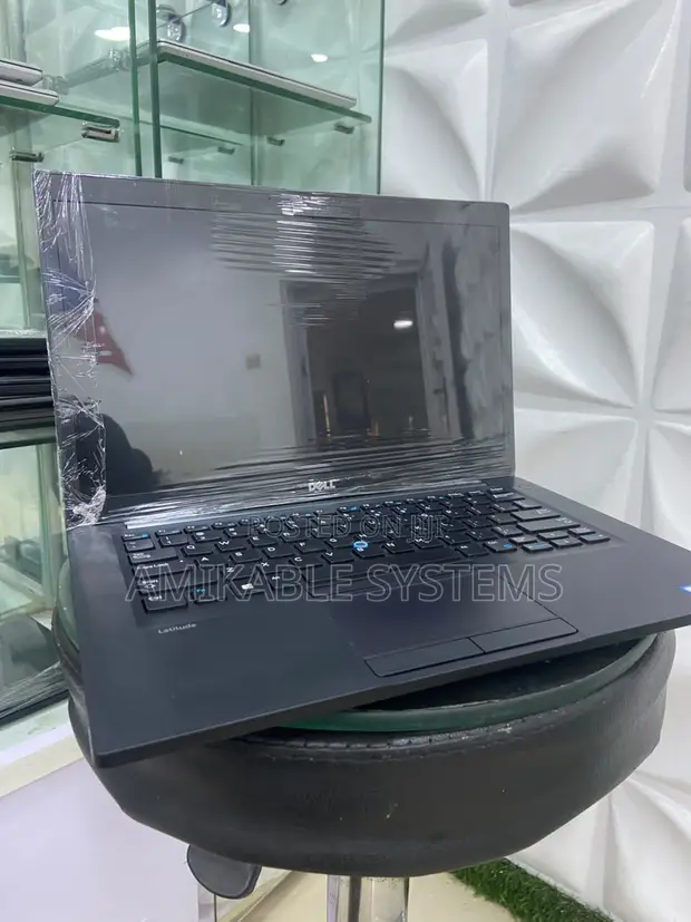 Dell Latitude 7480 Laptop - Core i7, 8GB RAM, 256GB SSD - 1