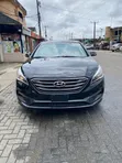 2016 Hyundai Sonata Limited Sedan FWD (2.4L 4cyl) - 1