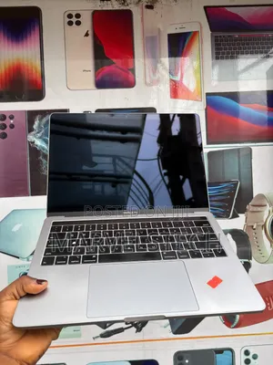 Apple MacBook Pro 2018 13-inch Intel Core i7 16GB RAM 512GB SSD