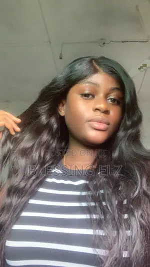 28" Gashin Budurwa Bodywave 4x4 Wig