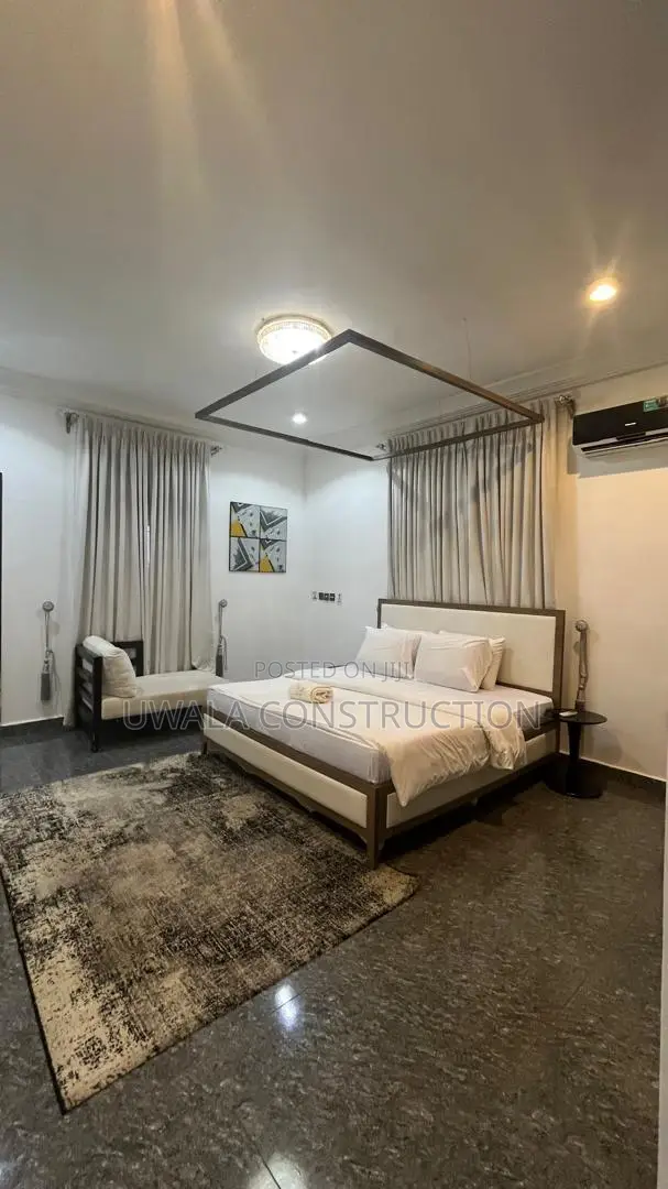Kyakkyawan Apartment Mai Dakuna 2 don Saka na Ɗan Lokaci a Guzape, Abuja - 1