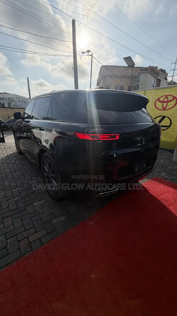 2023 Land Rover Range Rover Sport P400 SE Dynamic 4WD Black - 1
