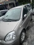 Toyota Yaris 2006 Gold - 3