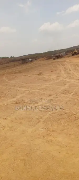 200sqm Estate Land for 4 Bedroom Terrace Duplex with C of O