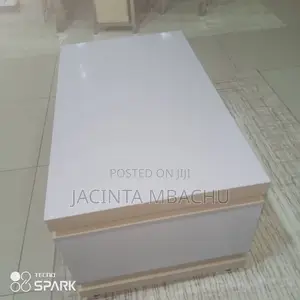 Modern Center Table - Home Interiors