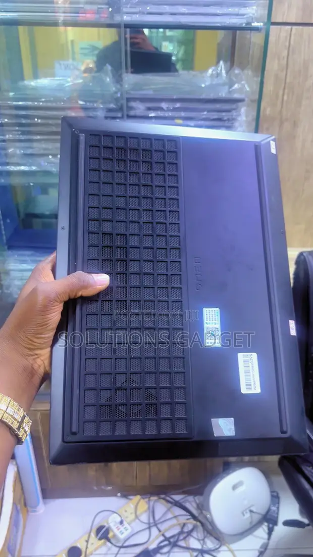 HP Omen 16 Laptop - Core i9, 16GB RAM, 1TB SSD, RTX 4060 - 1