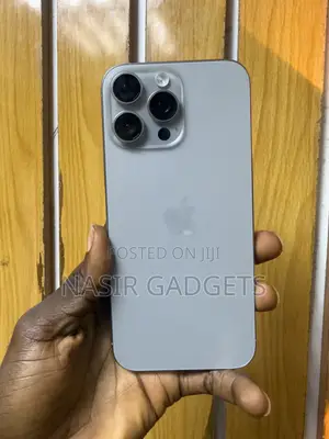 Apple iPhone 16 Pro Max 256GB Silver