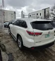 Toyota Highlander LE 3.5L SUV 2015 - 2