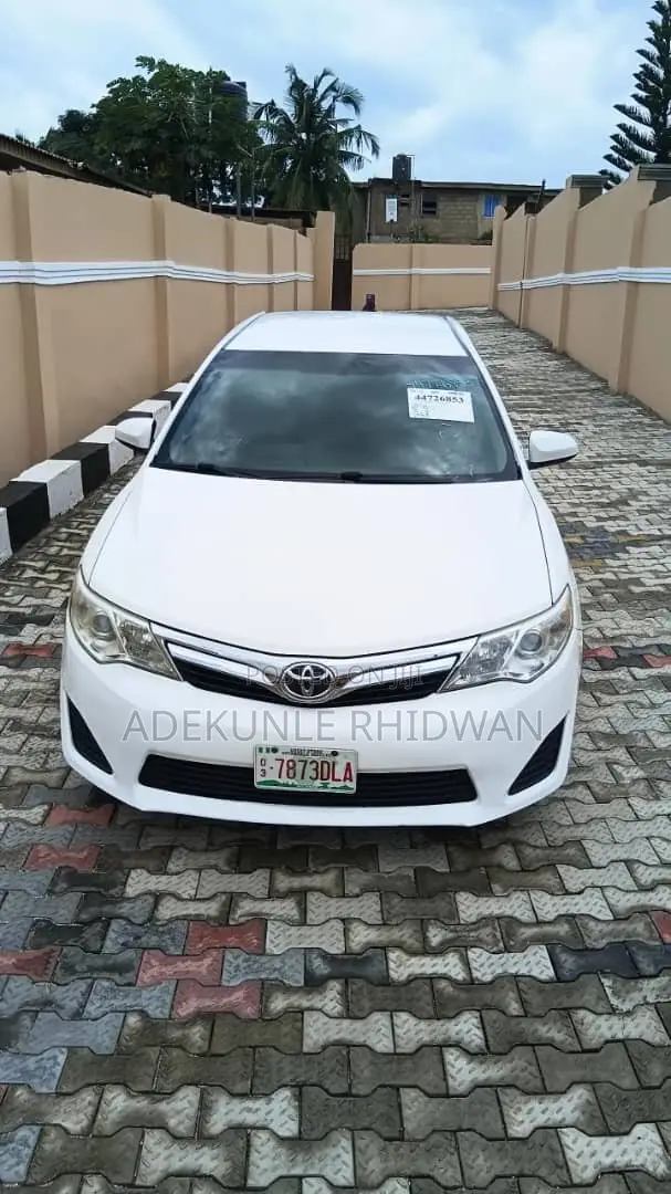 2012 Toyota Camry LE Foreign Used White - 1