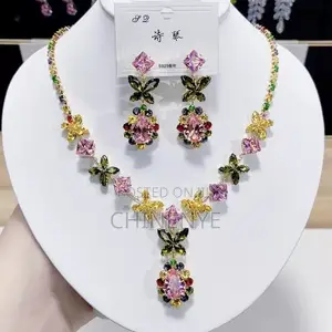 LR Brand New Women's Jewelry Set