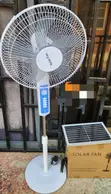 Fan Mai Tsayawa Mai Amfani Da Hasken Rana Mai Karfin Sake Caji 16 Inch - 2