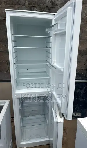 Hotpoint Firij Mai Ƙofofi Biyu