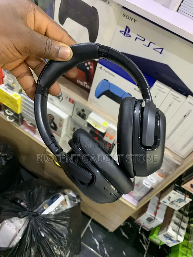Brand New JBL Tour One M2 Headset - 1