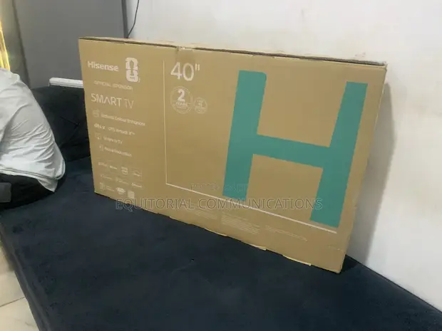 Hisense 40" Full HD Smart TV (40A4S) - 1