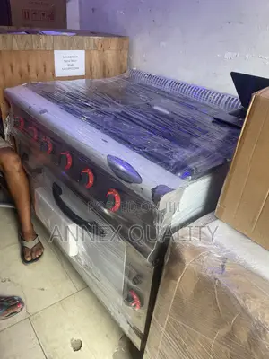 Tukunyar Gas Mai Gobara Biyu