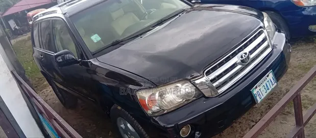 Toyota Highlander 2005 Black - 1