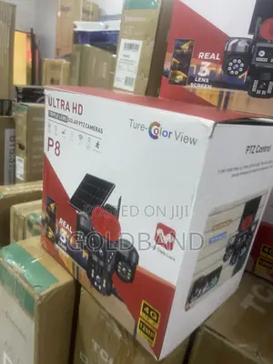 Outdoor Ultra HD Triple Lens PTZ Solar Camera