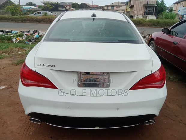 Mercedes-Benz CLA-Class CLA 250 4MATIC Sedan 2014 - 1