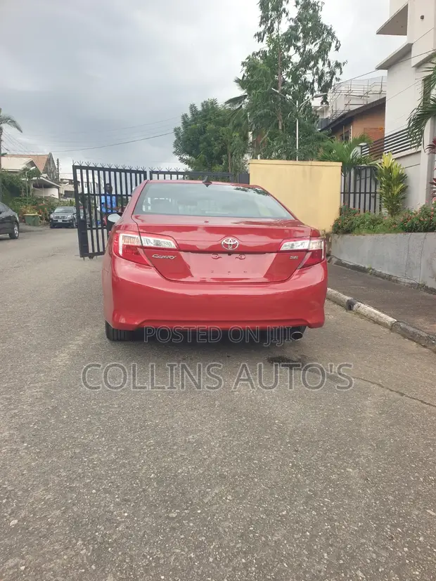 2014 Toyota Camry SE Sport Sedan - 1