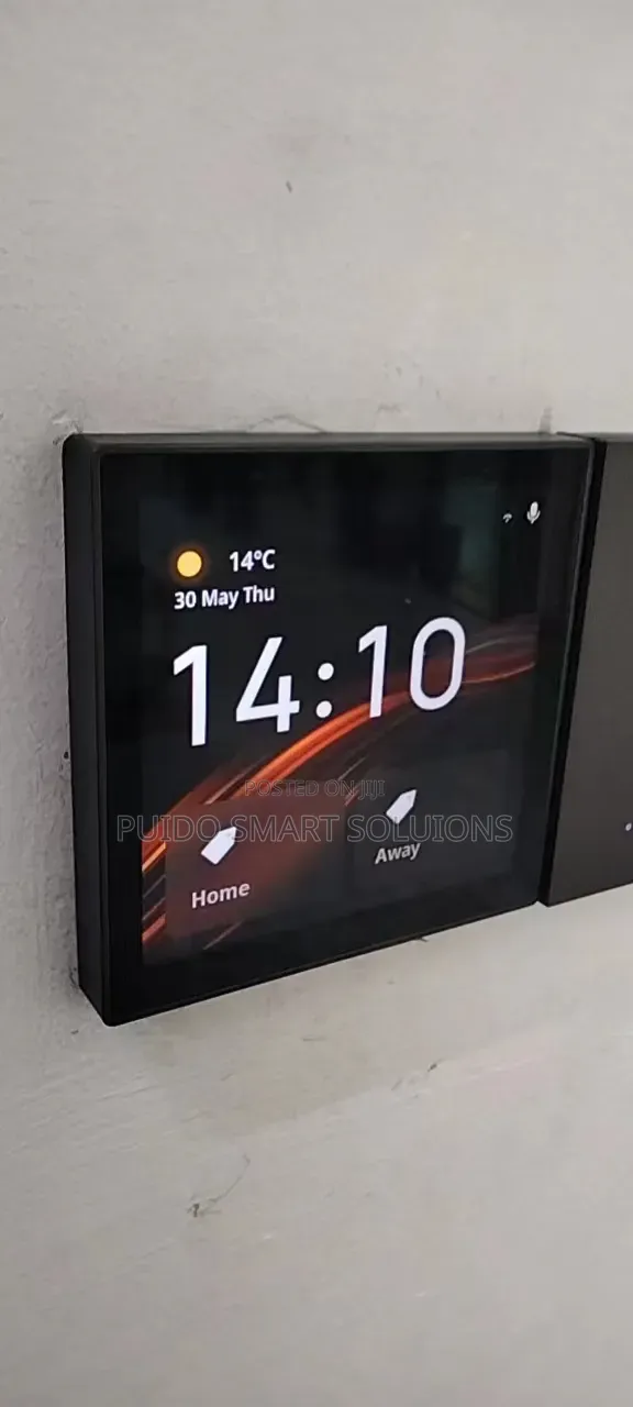 4-inch Zigbee Touch Screen Wall Amplifier (Alexa & Tuya) - 1