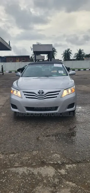 2010 Toyota Camry LE Silver Foreign Used