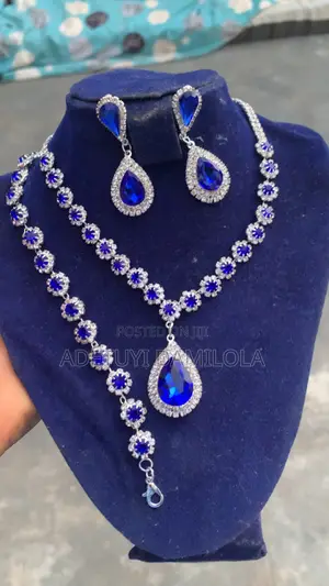 Complete LR Jewelry Set - Necklace, Earrings, Bracelet