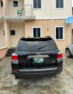 Toyota Highlander 2014 Black