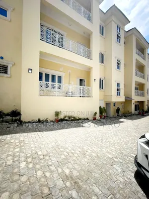 3 Bedroom Block of Flats don haya a Katampe Main