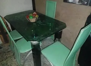 Dining Table Set (4 Seater)