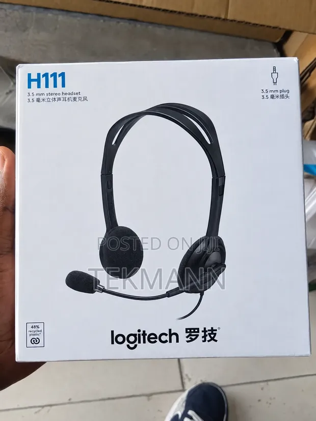 Logitech H111 Wired Stereo Headset with Microphone - 1